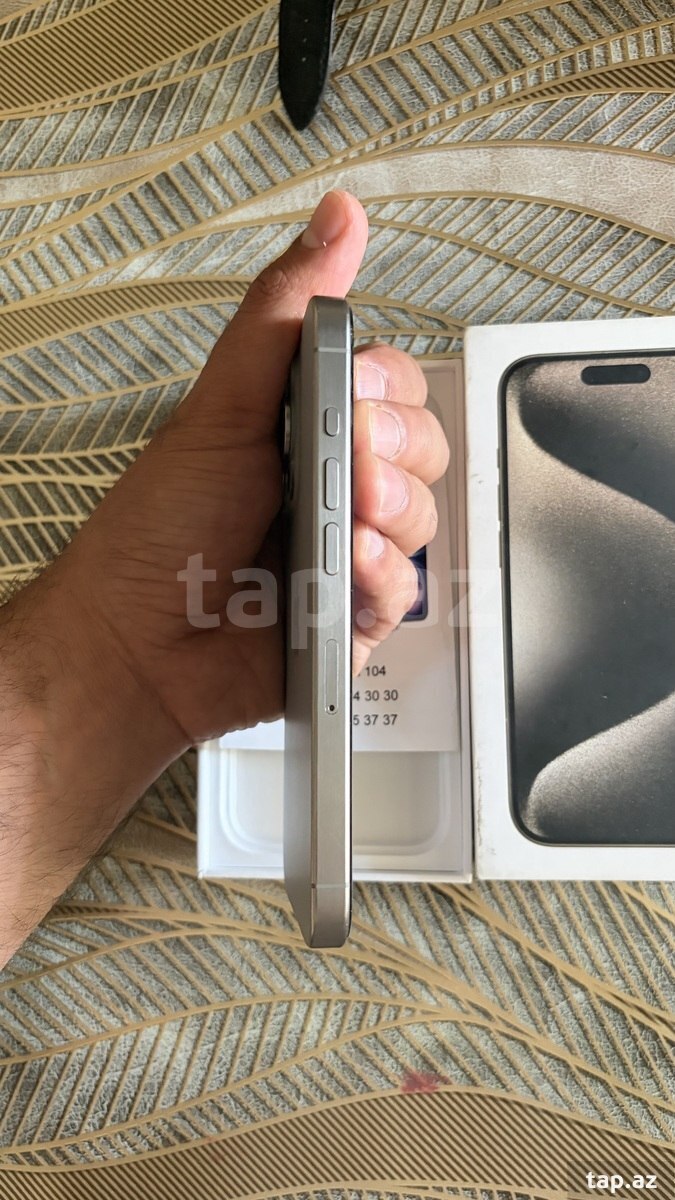 Apple iPhone 15 Pro Natural Titanium 128GB/8GB (3)