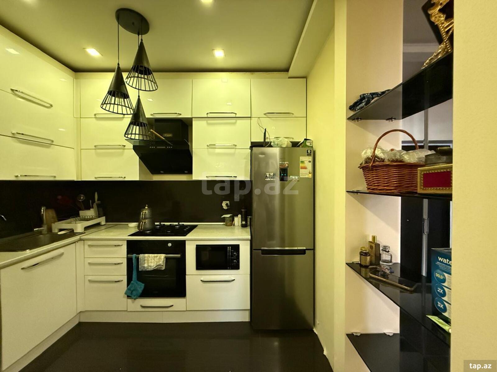 2-otaqlı yeni tikili, Yeni Yasamal qəs., 70 m²