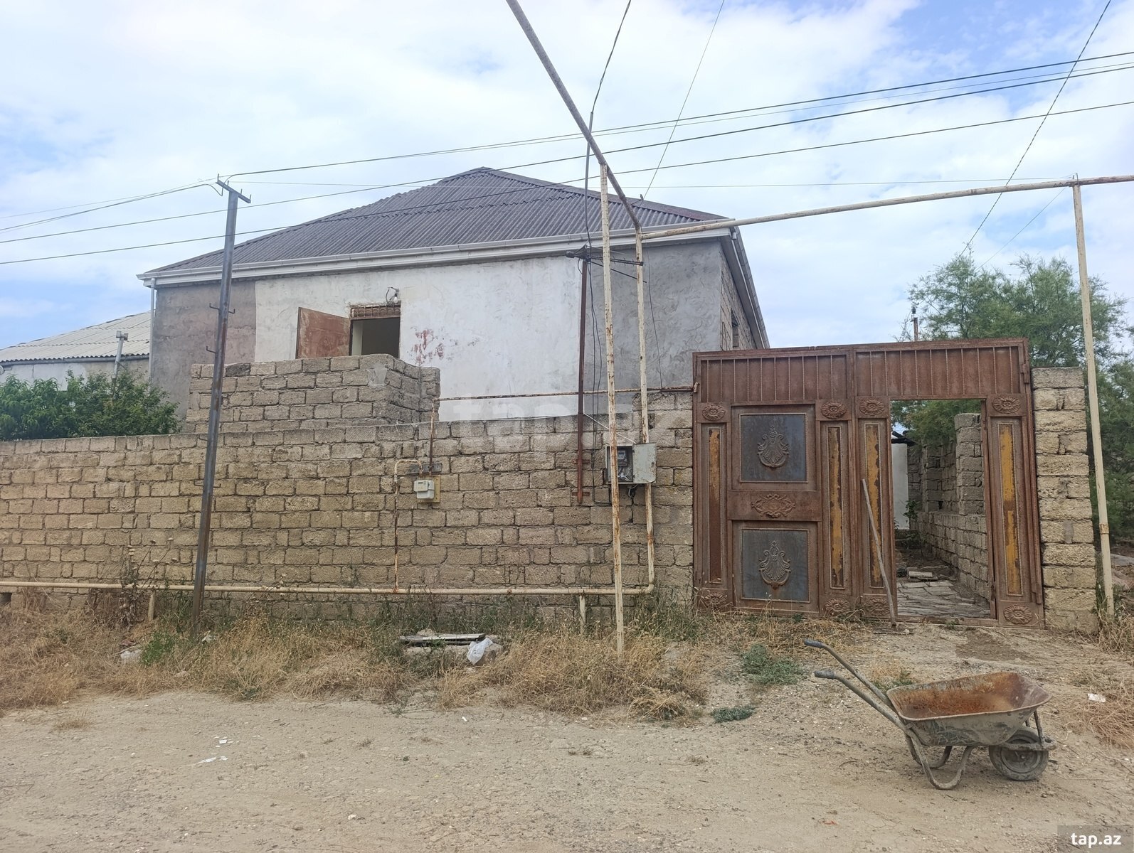 Həyət evi, Savalan qəs.