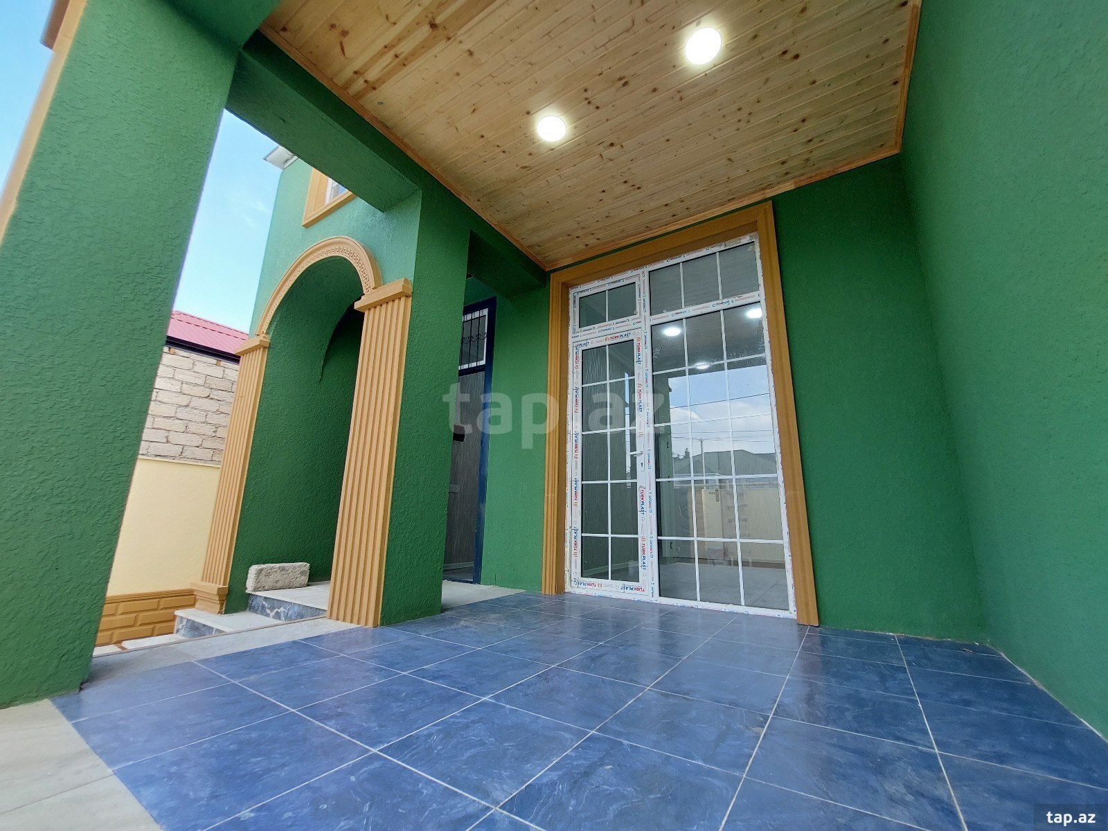 Həyət evi, Hövsan qəs.