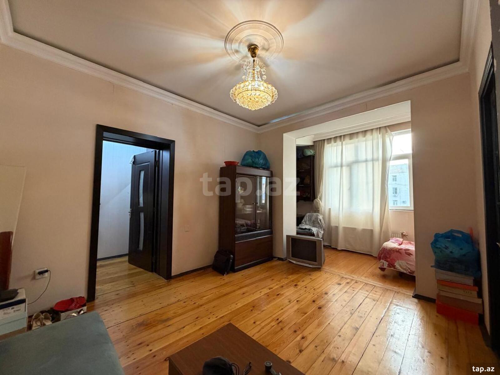3-otaqlı mənzil, Ağa Neymətulla küç., 70 m²