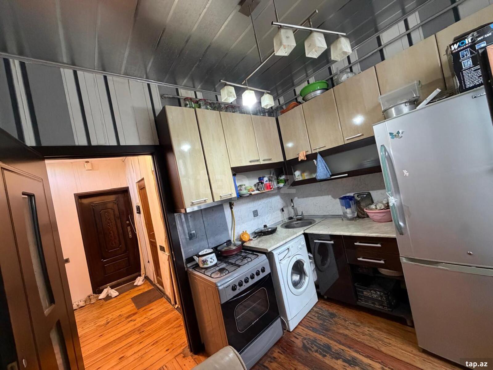 3-otaqlı mənzil, Ağa Neymətulla küç., 70 m²