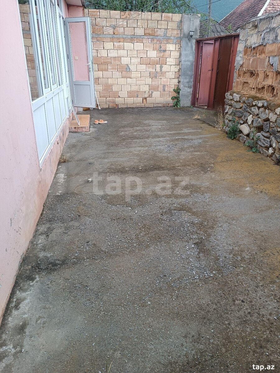 Həyət evi, Şəki ş.