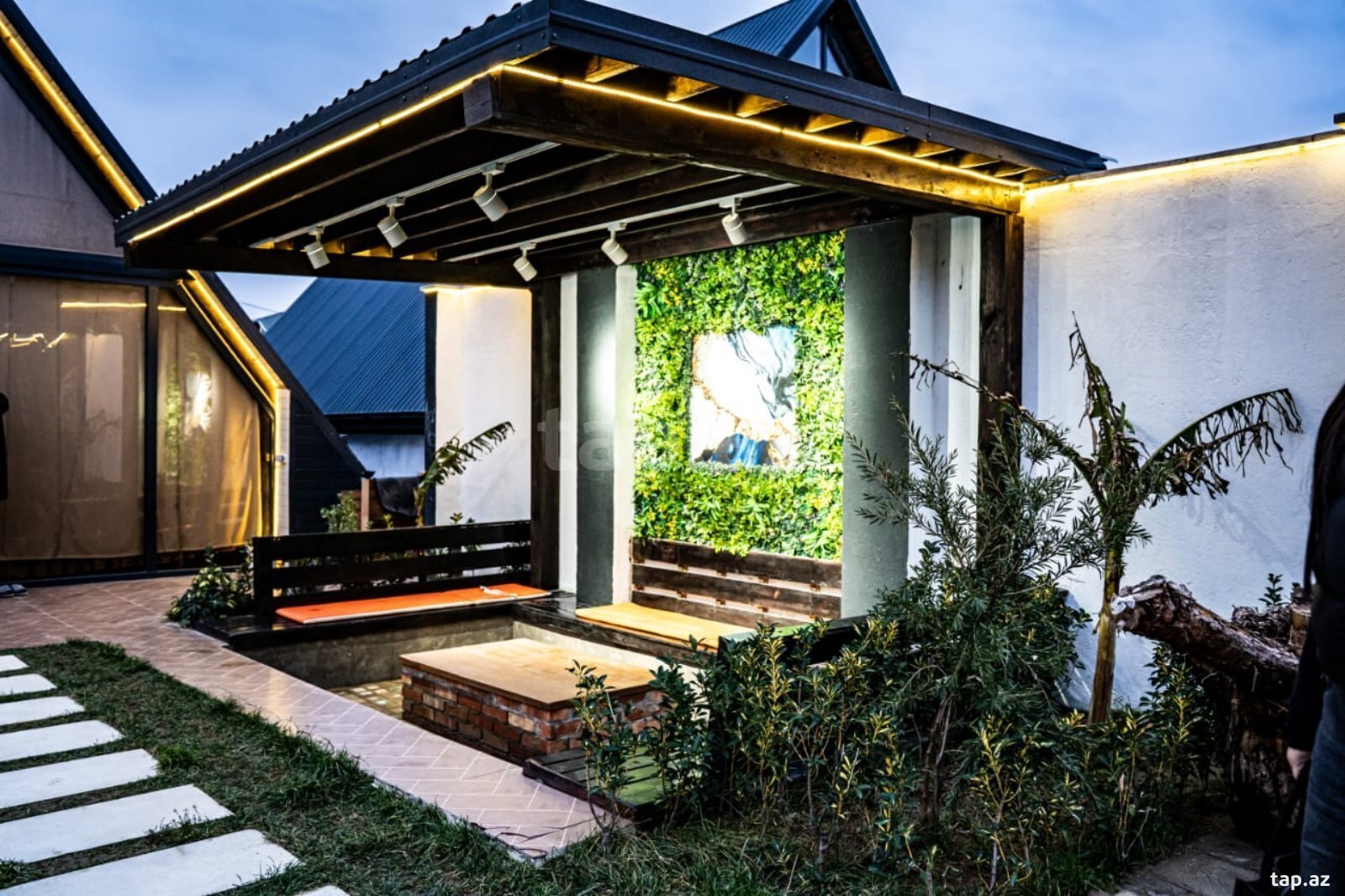 Villa kirayə verilir, Novxanı qəs.