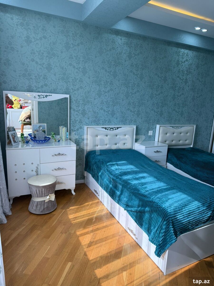 4-otaqlı yeni tikili, Xırdalan ş., 130 m²