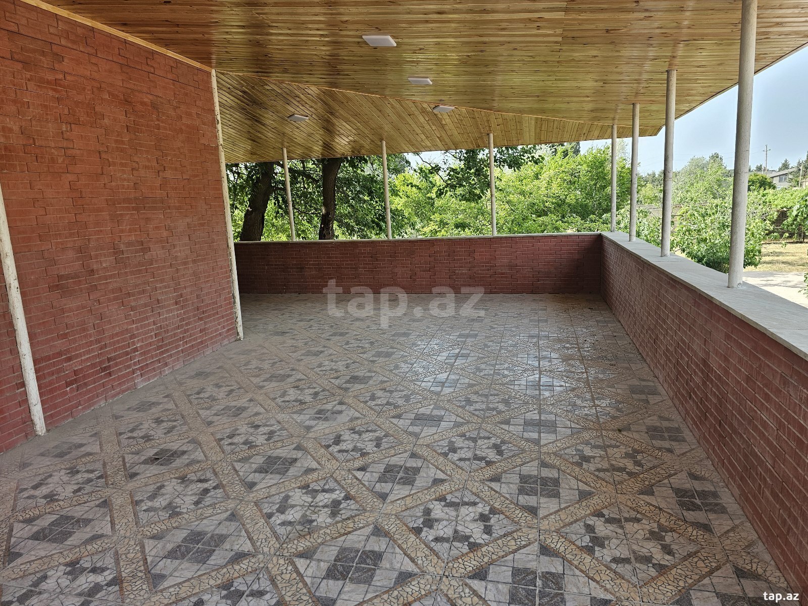 Bağ evi kirayə verilir, Bilgəh qəs.