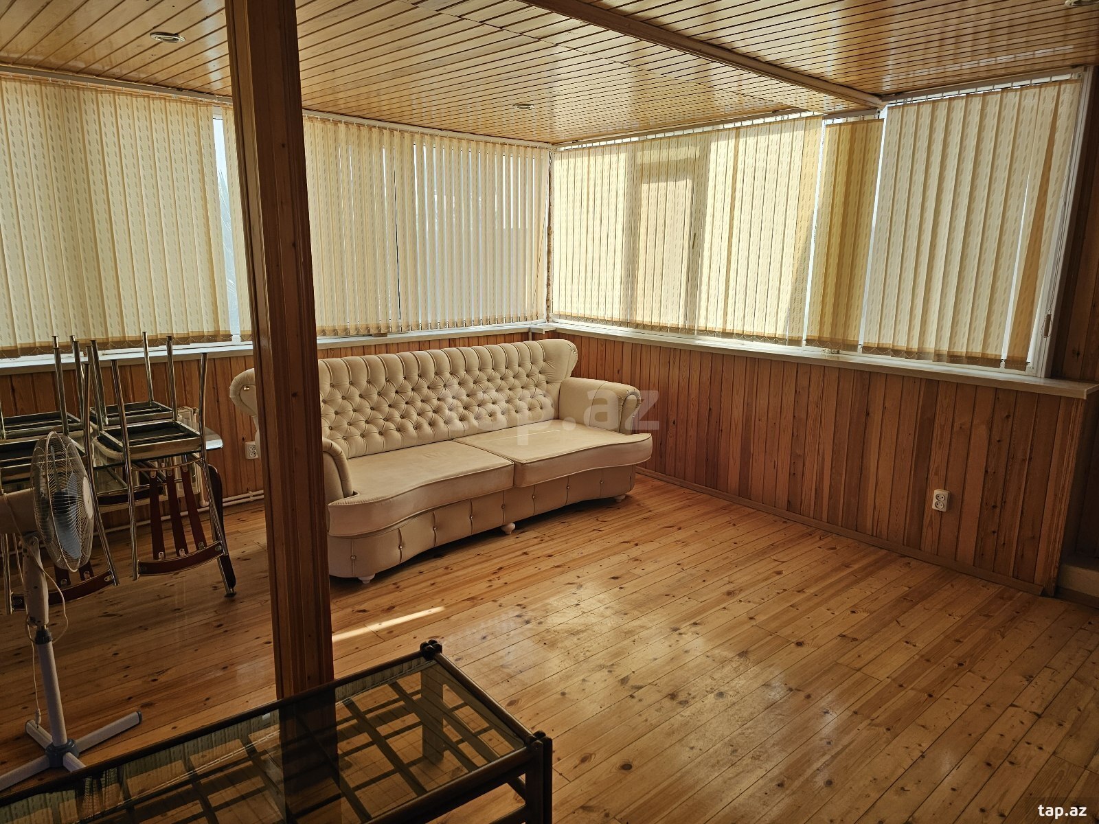 Bağ evi kirayə verilir, Bilgəh qəs.
