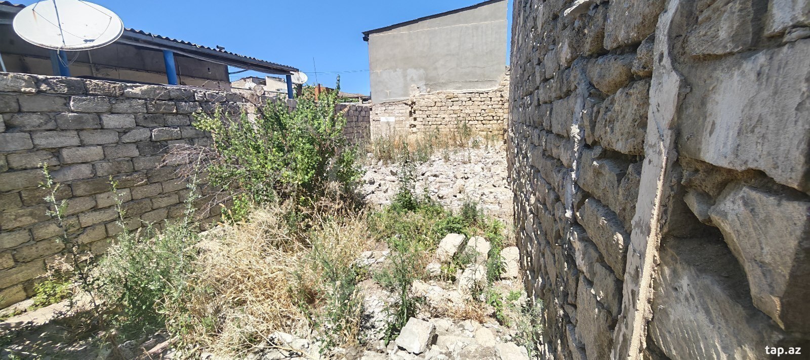 2 sot torpaq sahəsi, Yeni Suraxanı qəs.