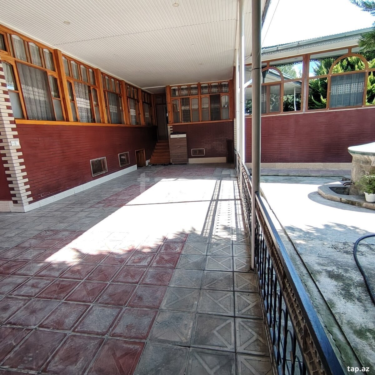 Həyət evi, Şəki ş.
