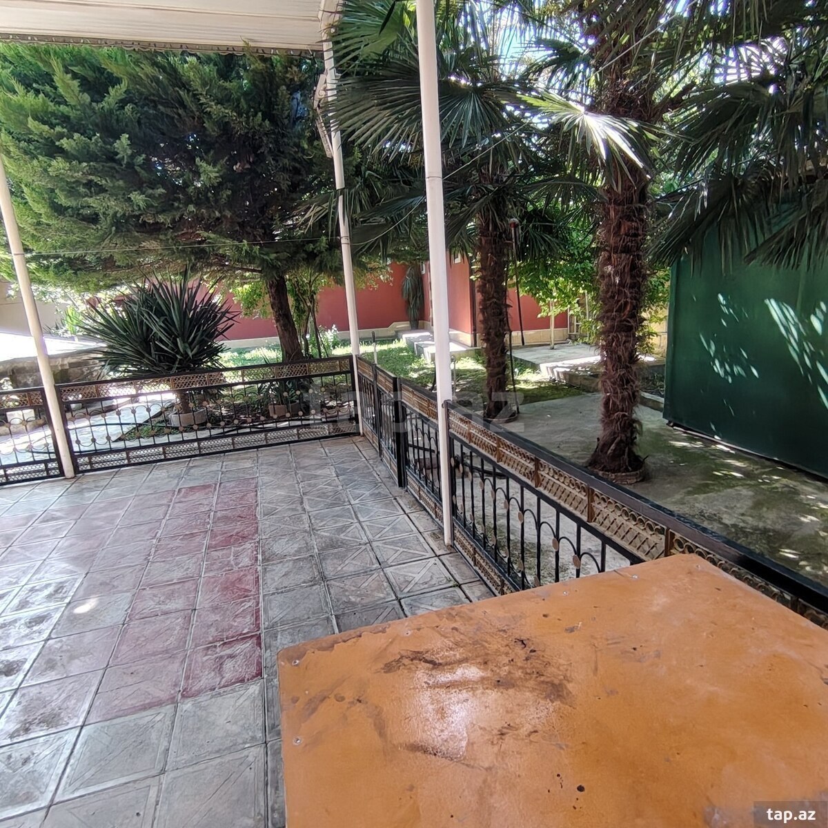 Həyət evi, Şəki ş.