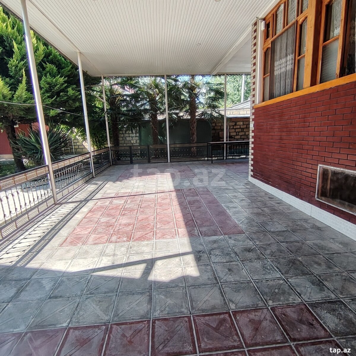 Həyət evi, Şəki ş.