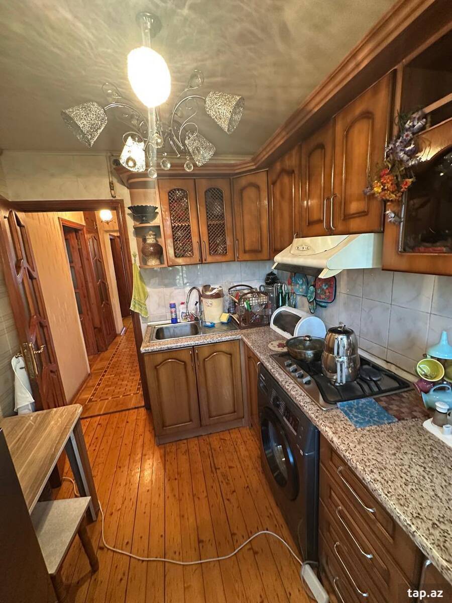 3-otaqlı mənzil, H.Cavid pr., 65 m²