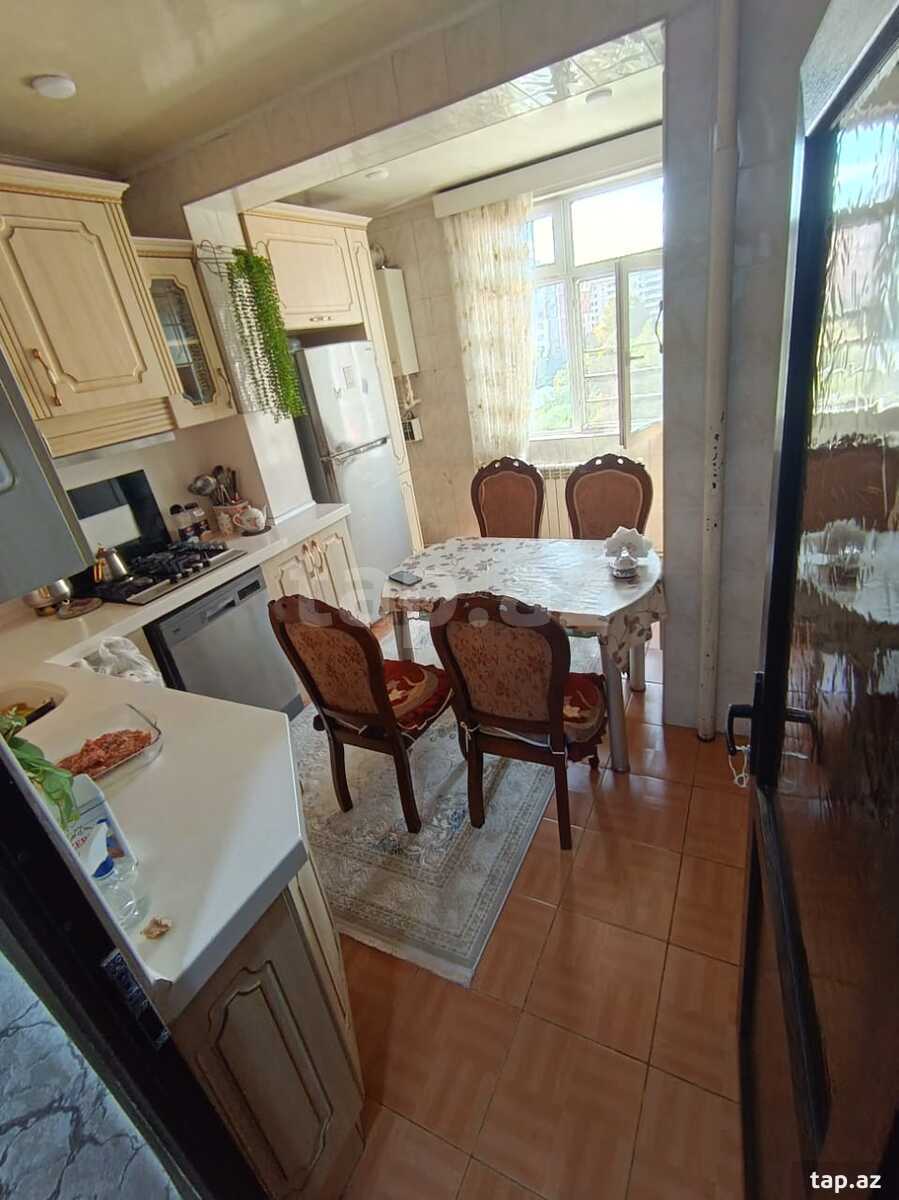 4-otaqlı mənzil, İ.Dadaşov küç., 120 m²