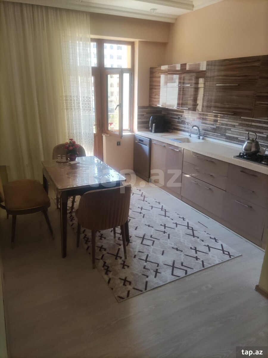 4-otaqlı yeni tikili, Masazır qəs., 147 m²