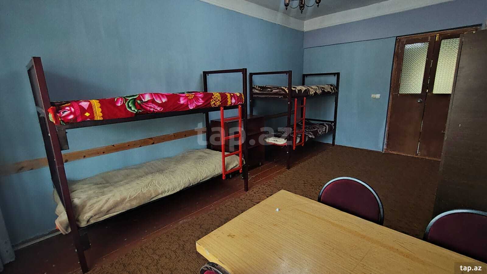 3-otaqlı mənzil kirayə verilir, Quba ş., 100 m²