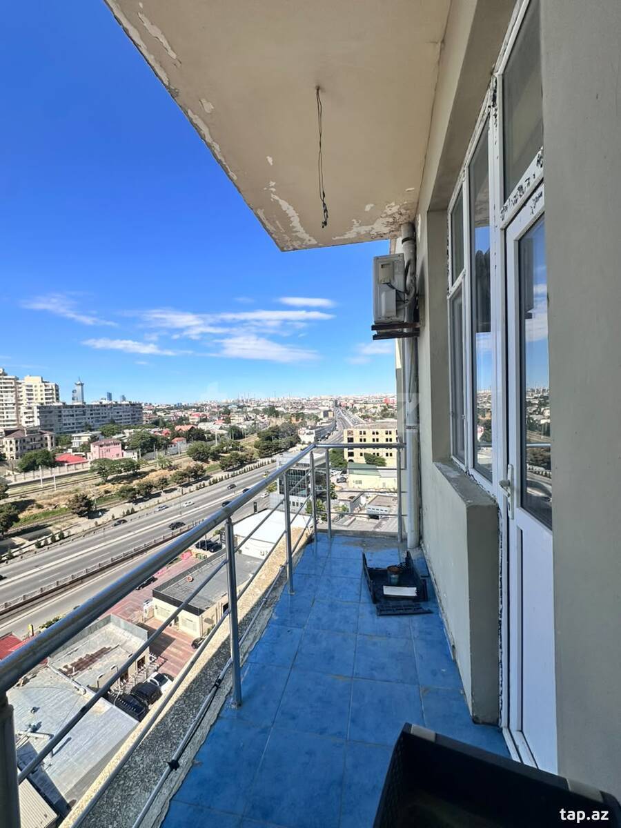 3-otaqlı yeni tikili, Nəcəfqulu Rəfiyev küç., 130 m²