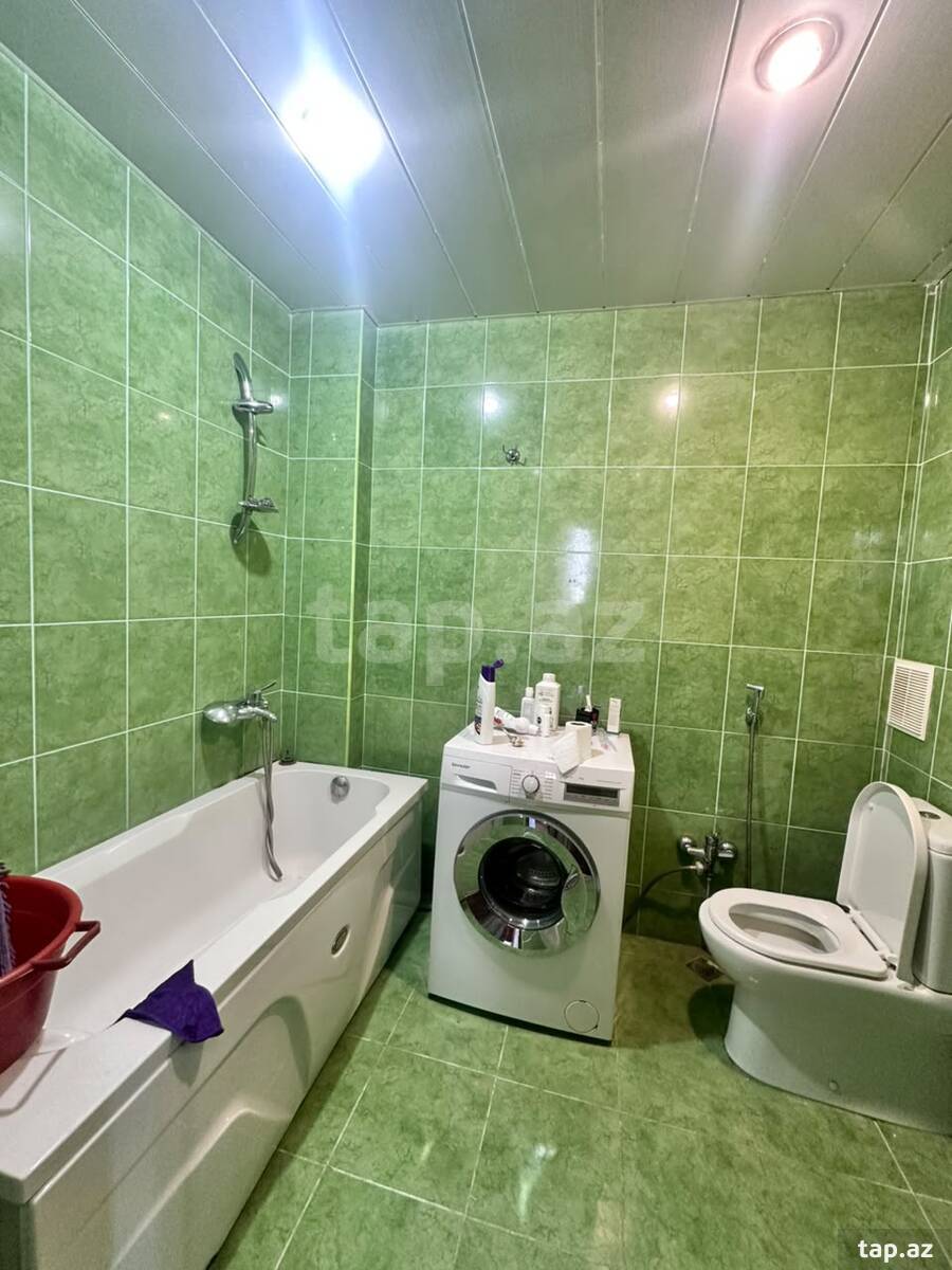 3-otaqlı yeni tikili, Nəcəfqulu Rəfiyev küç., 130 m²