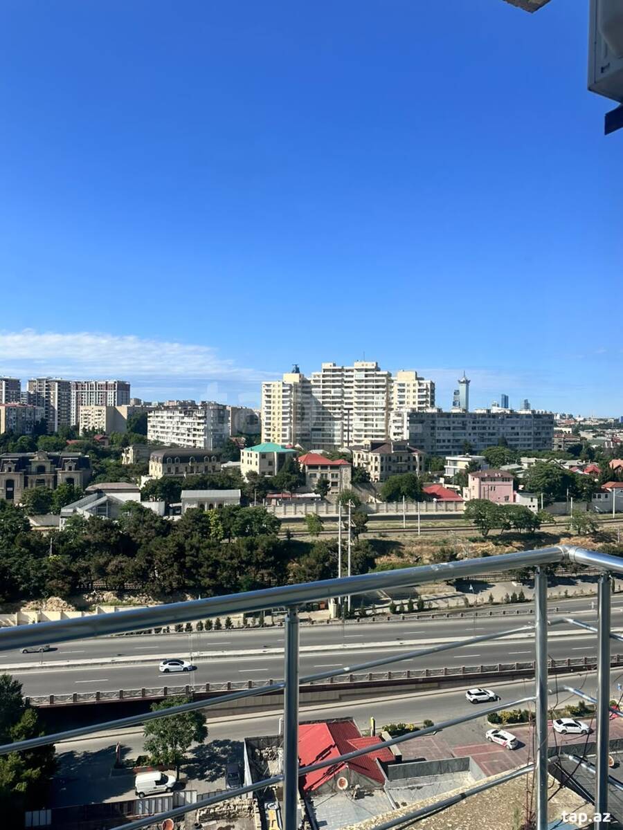 3-otaqlı yeni tikili, Nəcəfqulu Rəfiyev küç., 130 m²