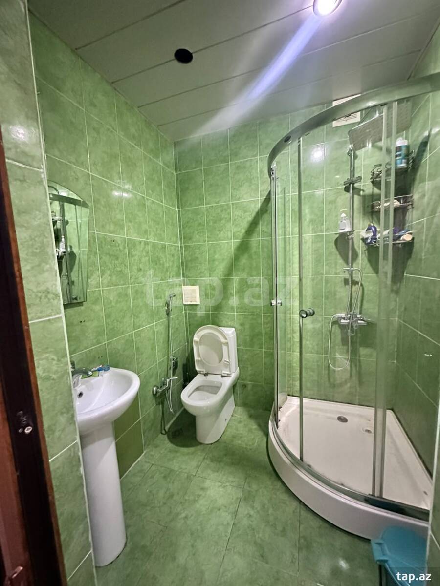 3-otaqlı yeni tikili, Nəcəfqulu Rəfiyev küç., 130 m²