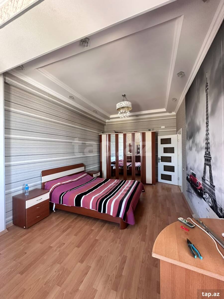 3-otaqlı yeni tikili, Nəcəfqulu Rəfiyev küç., 130 m²