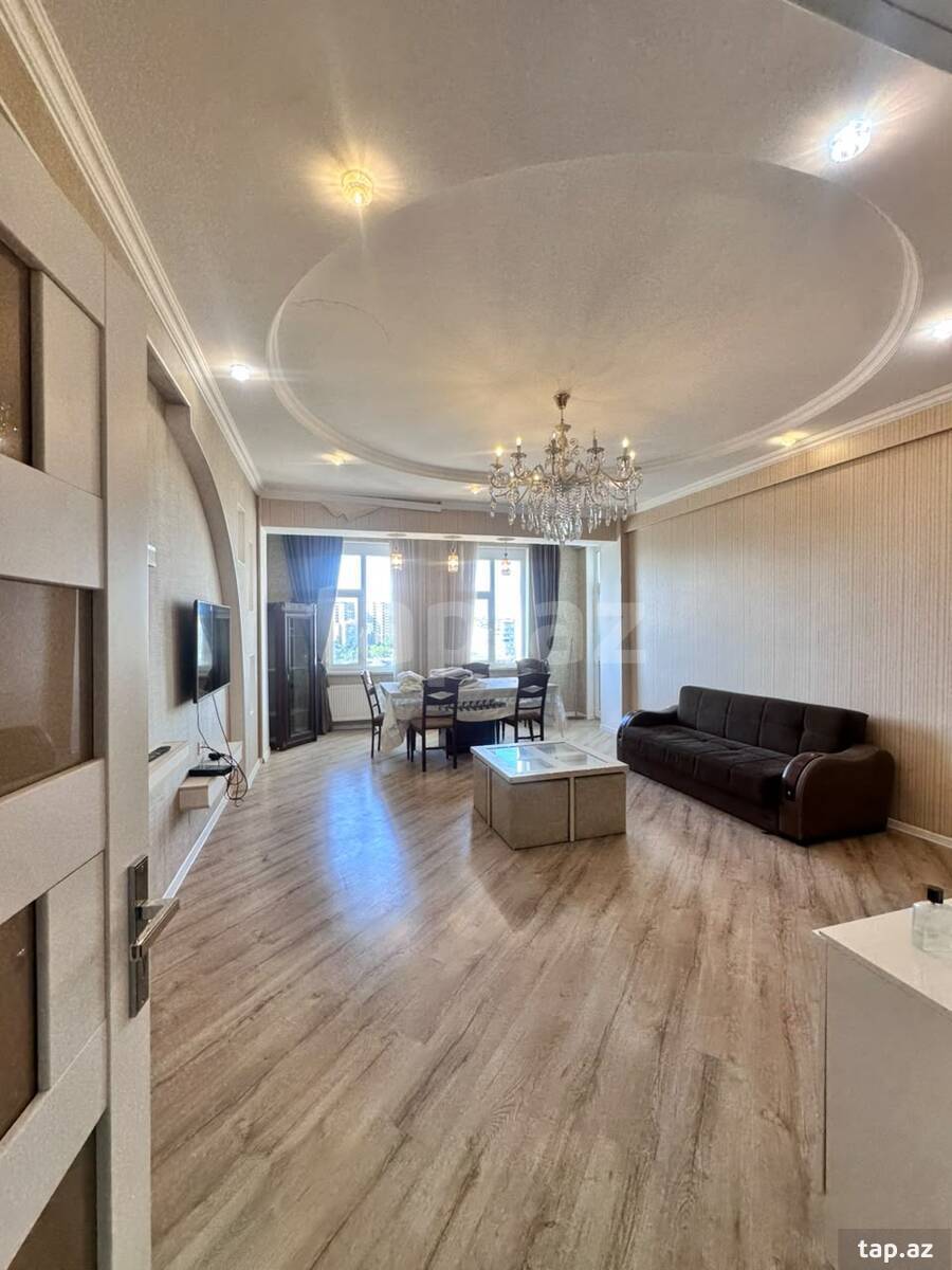 3-otaqlı yeni tikili, Nəcəfqulu Rəfiyev küç., 130 m²
