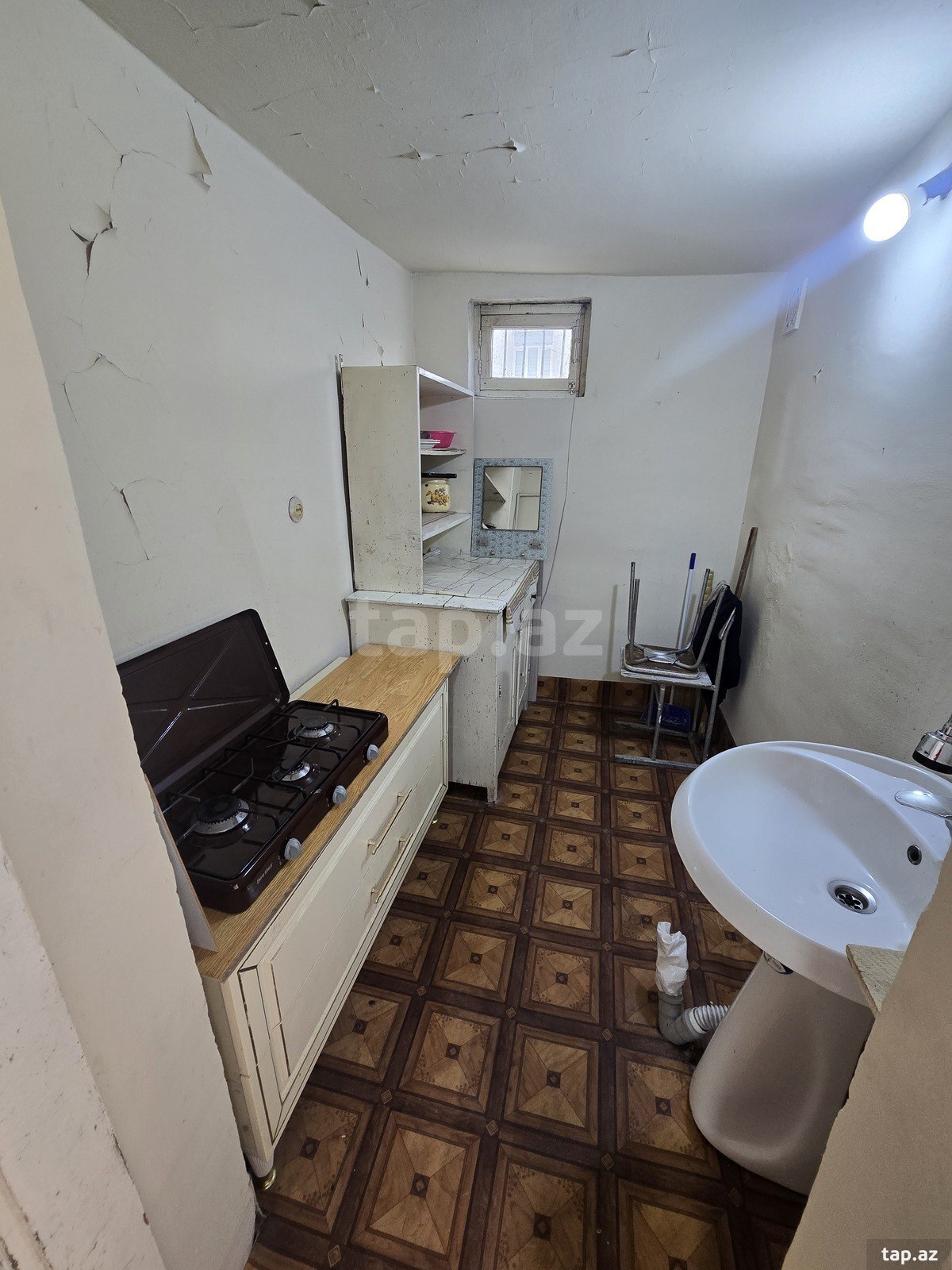 2-otaqlı mənzil kirayə verilir, Gəncə ş., 52 m²