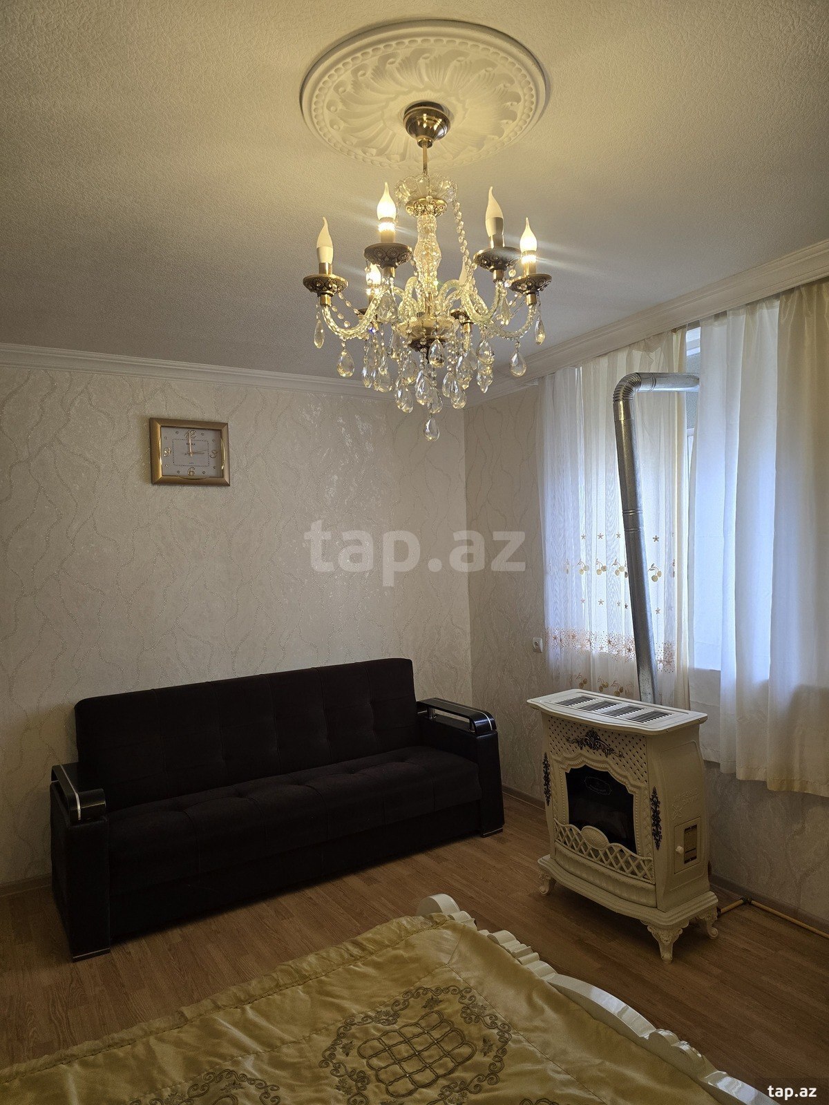 2-otaqlı mənzil kirayə verilir, Gəncə ş., 52 m²