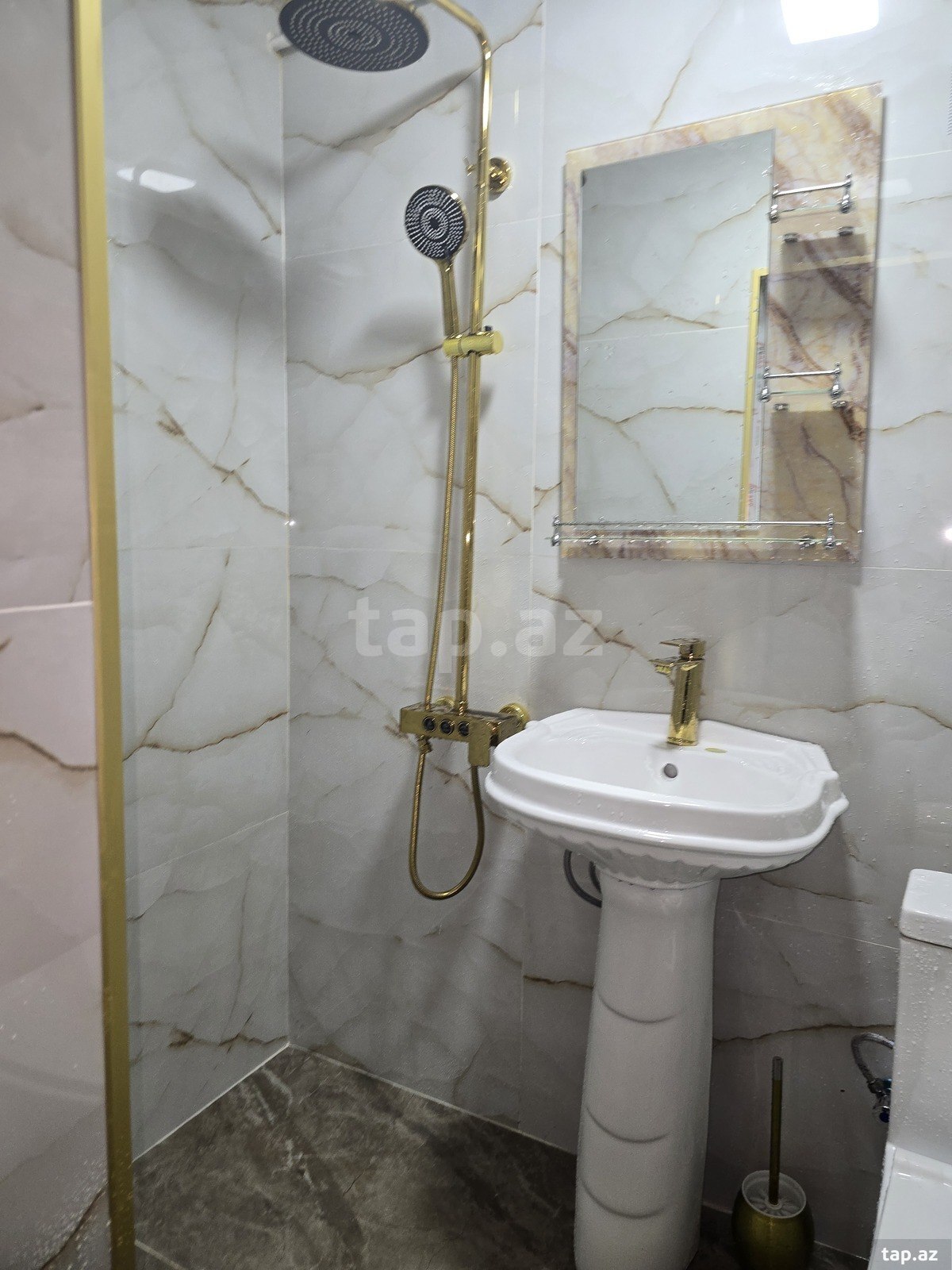 2-otaqlı mənzil kirayə verilir, Gəncə ş., 52 m²