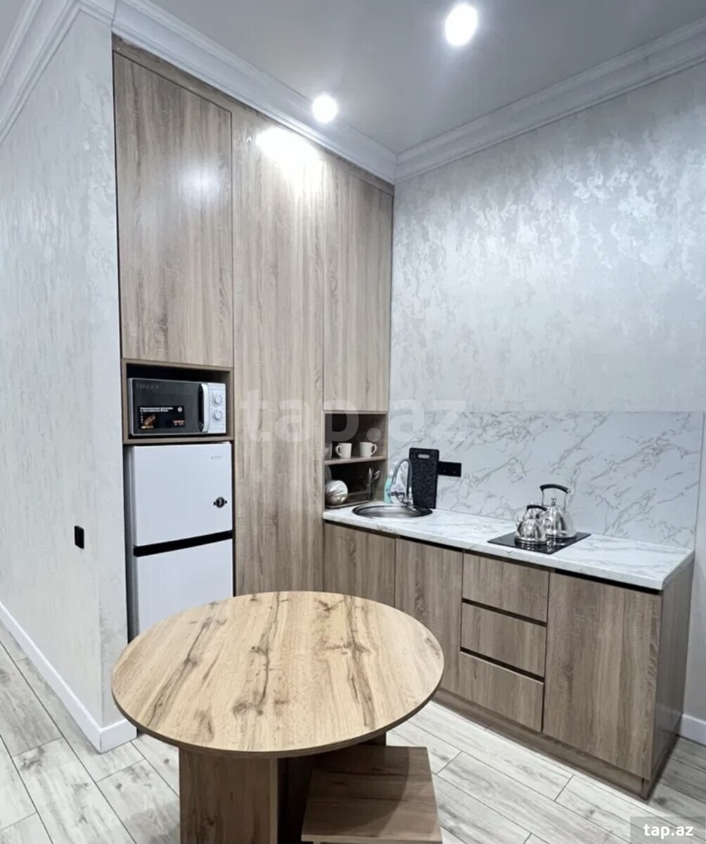 2 otaqlı mənzil kirayə verilir, Bakı