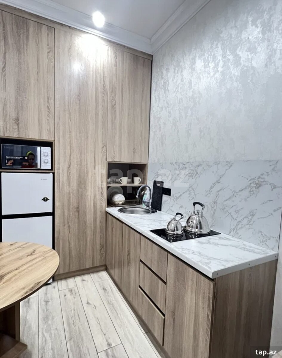 2 otaqlı mənzil kirayə verilir, Bakı