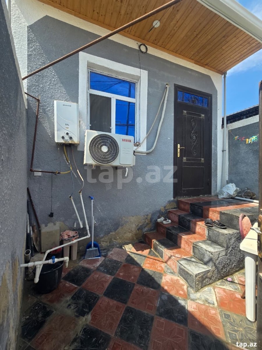 Həyət evi, Binə qəs.