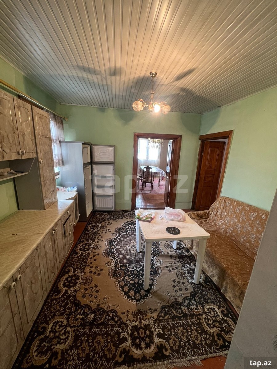 3-otaqlı mənzil kirayə verilir, Gəncə ş., 100 m²