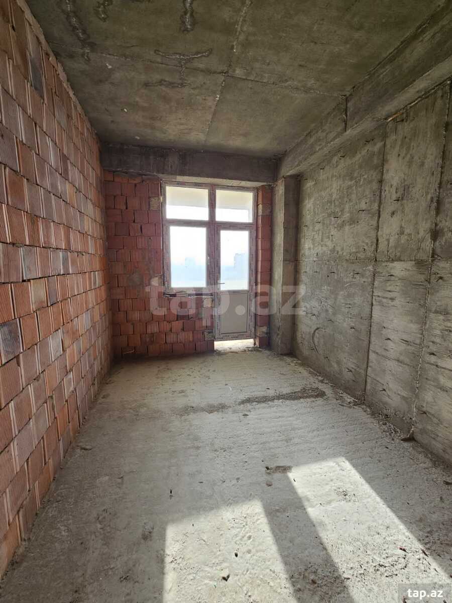 1-otaqlı yeni tikili, Moskva pr., 77 m²