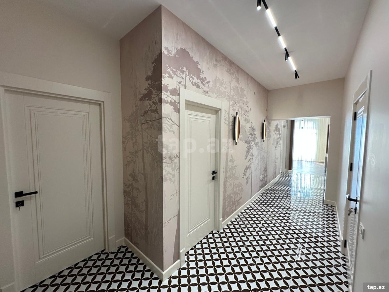 4-otaqlı yeni tikili, M. Hüseyn küç., 138 m²