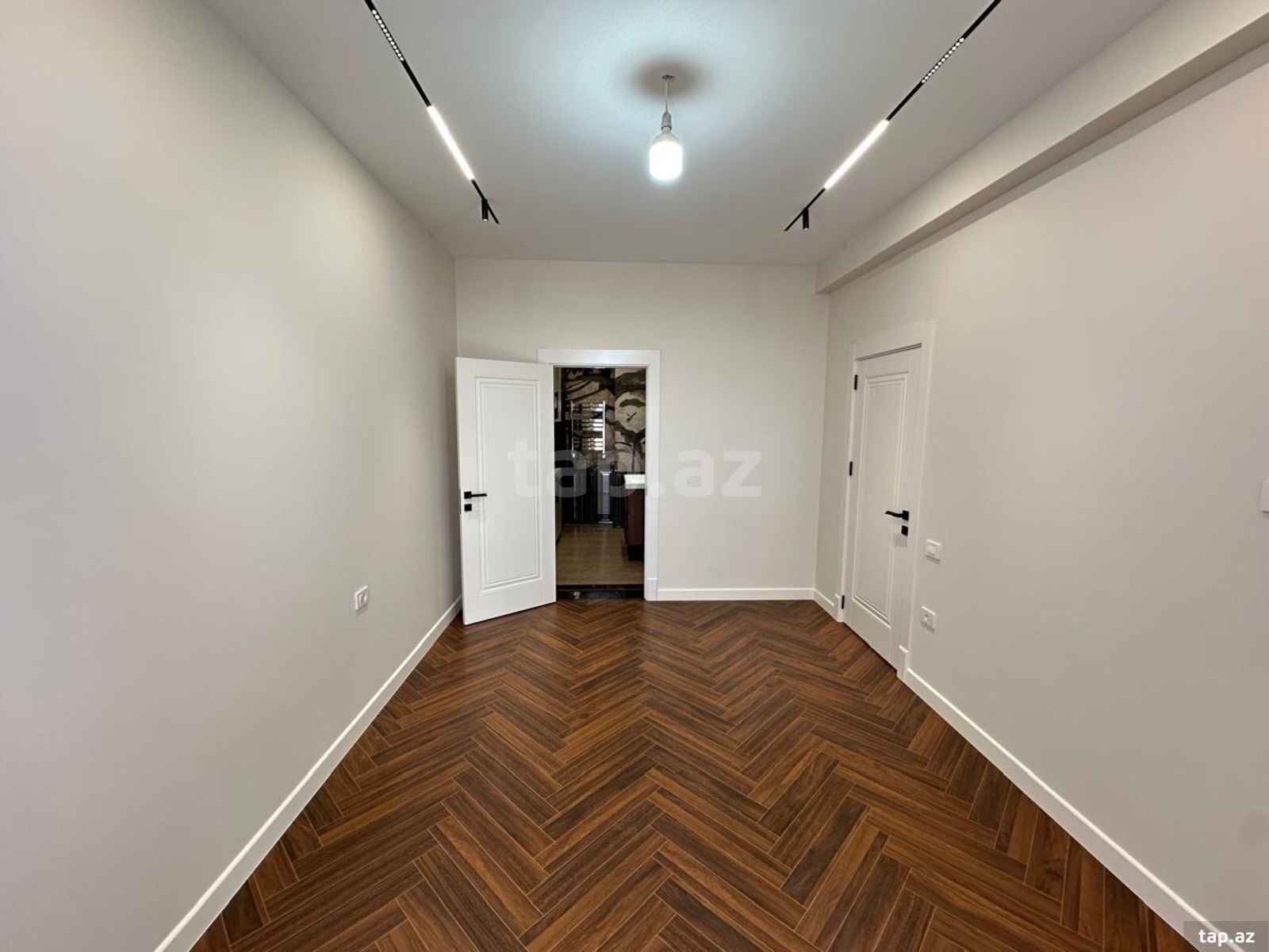 4-otaqlı yeni tikili, M. Hüseyn küç., 138 m²