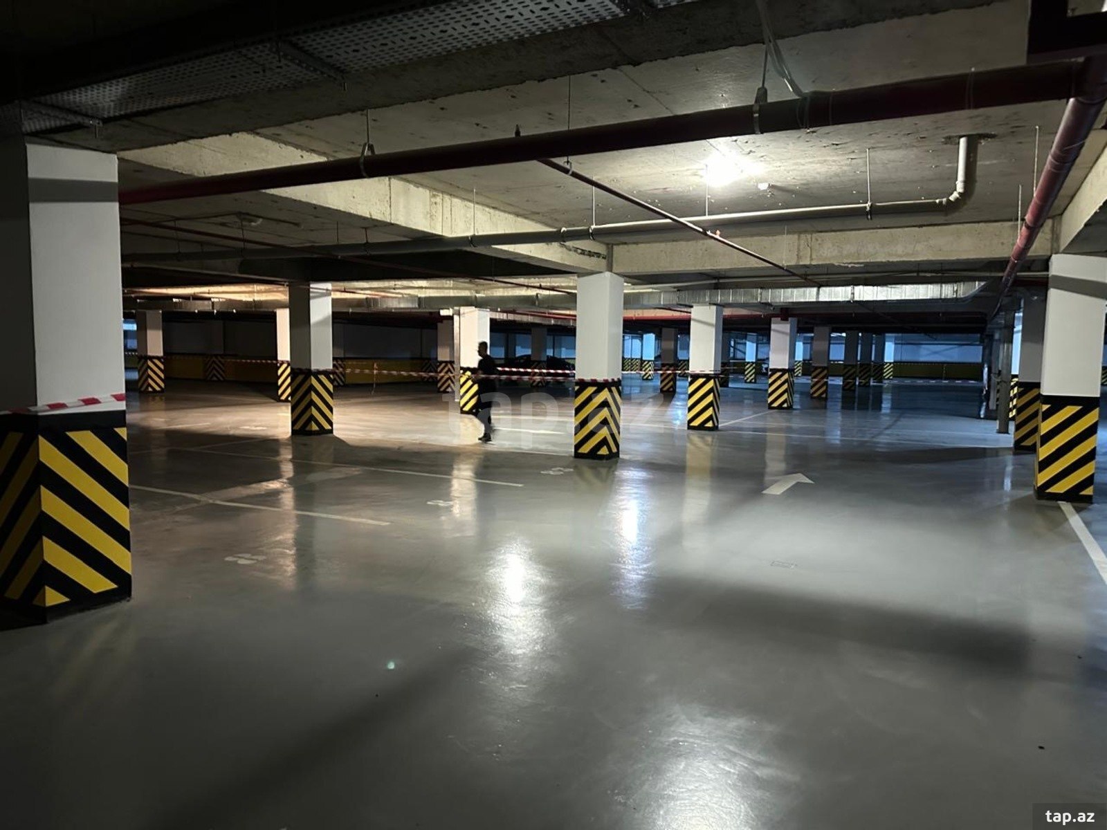 4-otaqlı yeni tikili, M. Hüseyn küç., 138 m²