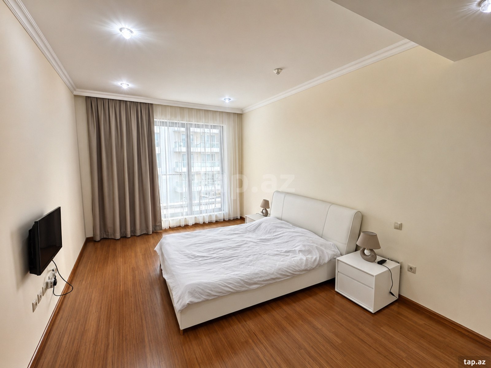 2-otaqlı yeni tikili, Bakıxanov küç., 90.3 m²