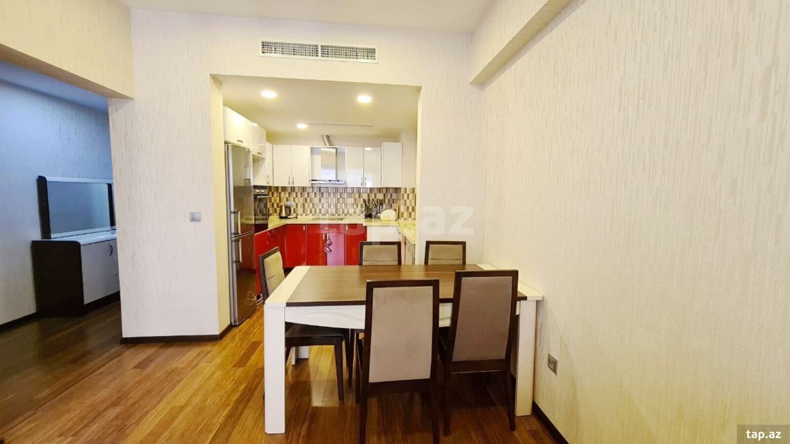 2-otaqlı yeni tikili kirayə verilir, Neftçilər pr., 90 m²