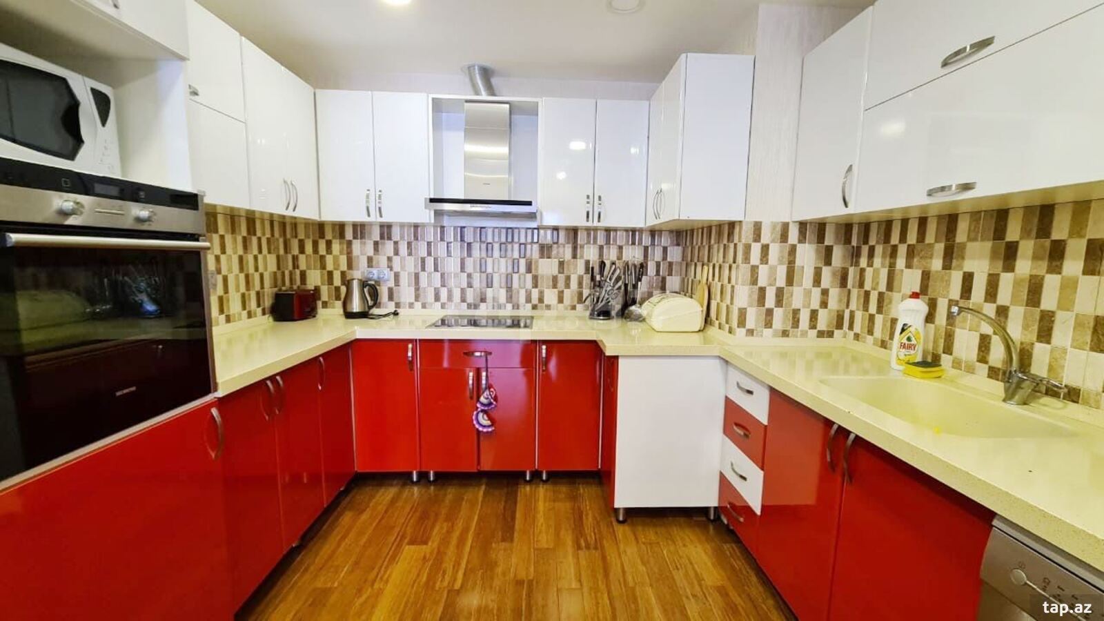 2-otaqlı yeni tikili kirayə verilir, Neftçilər pr., 90 m²
