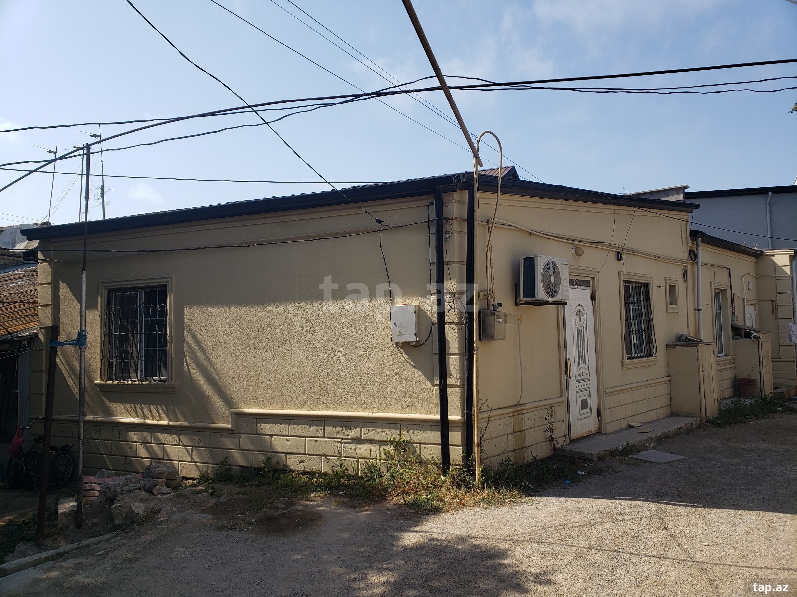 Həyət evi, Mərdəkan qəs.