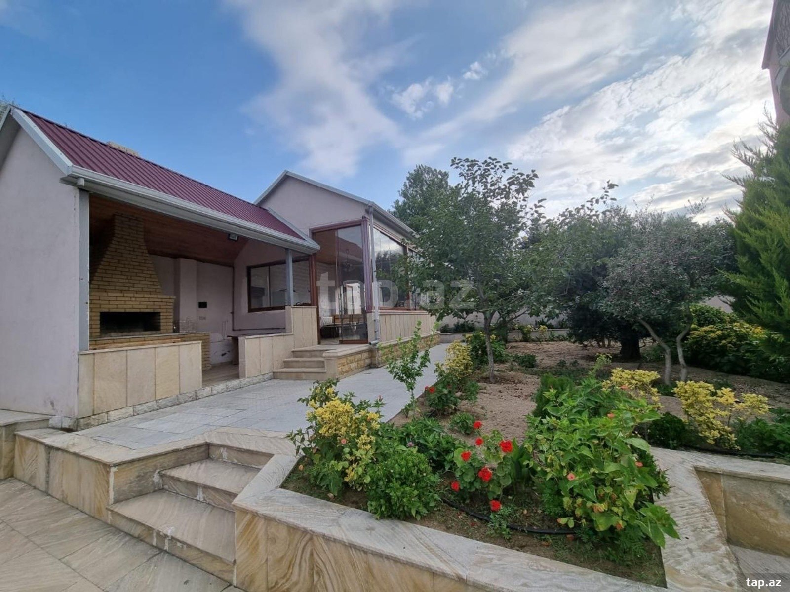 Villa kirayə verilir, Novxanı qəs.
