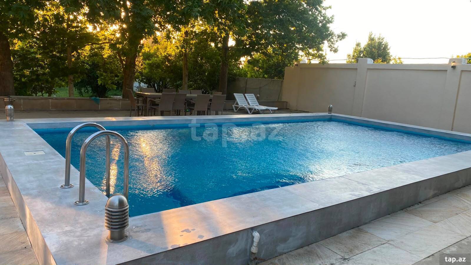 Villa kirayə verilir, Novxanı qəs.