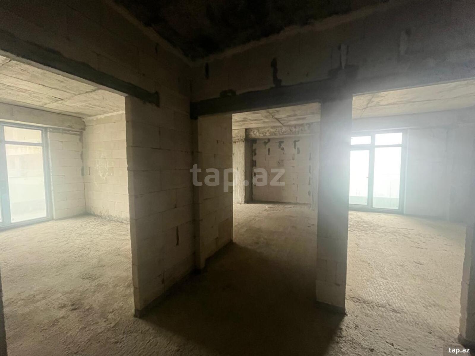 3-otaqlı yeni tikili, Tbilisi pr., 145 m²