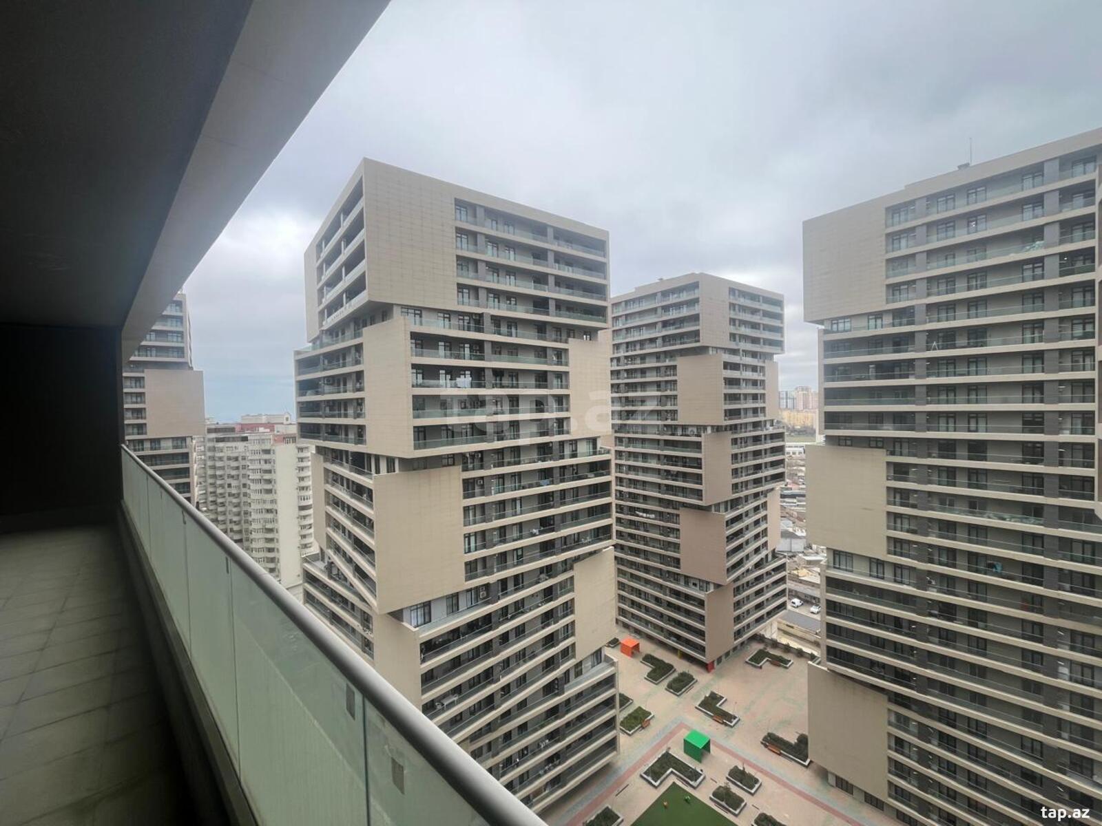 3-otaqlı yeni tikili, Tbilisi pr., 145 m²