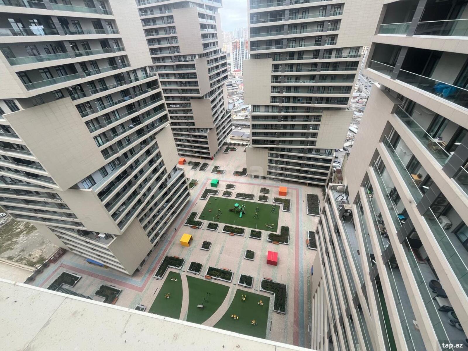 3-otaqlı yeni tikili, Tbilisi pr., 145 m²