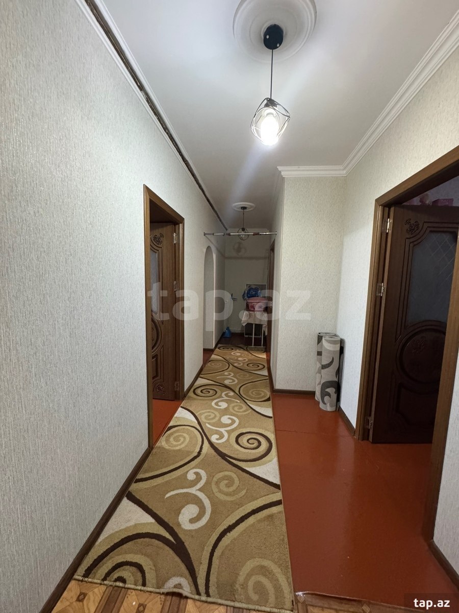3 otaqlı mənzil satılır, Şəki