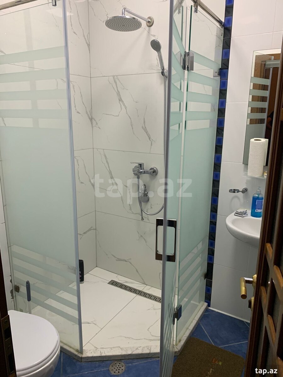 2-otaqlı mənzil kirayə verilir, 28 May m., 62 m²
