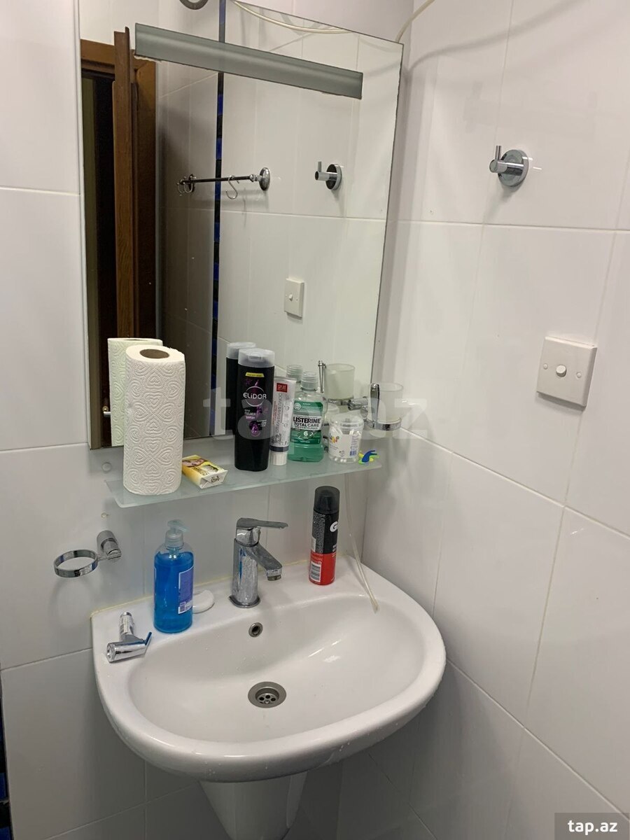 2-otaqlı mənzil kirayə verilir, 28 May m., 62 m²
