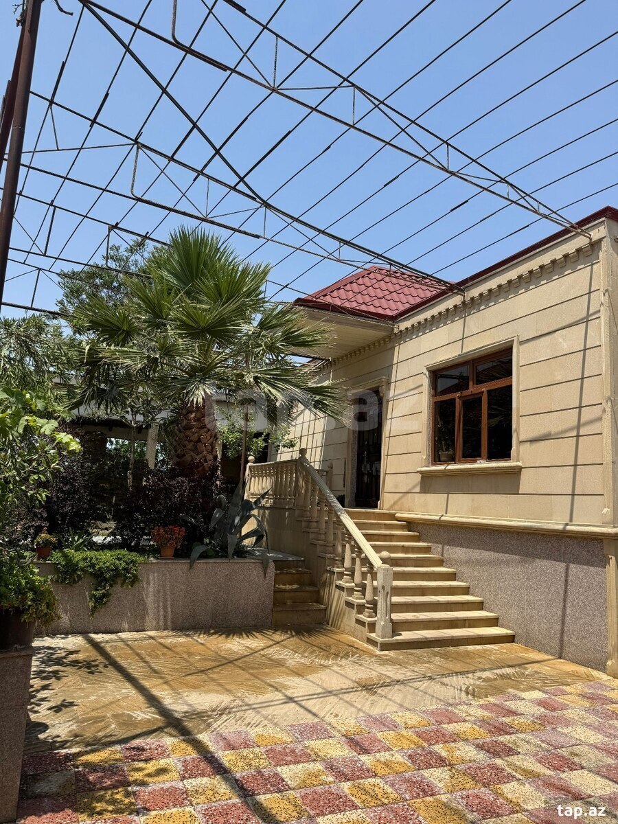 Həyət evi, İlham Hacıyev küç.