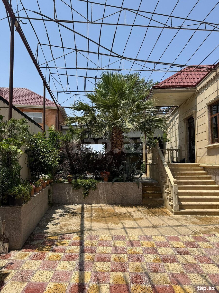 Həyət evi, İlham Hacıyev küç.